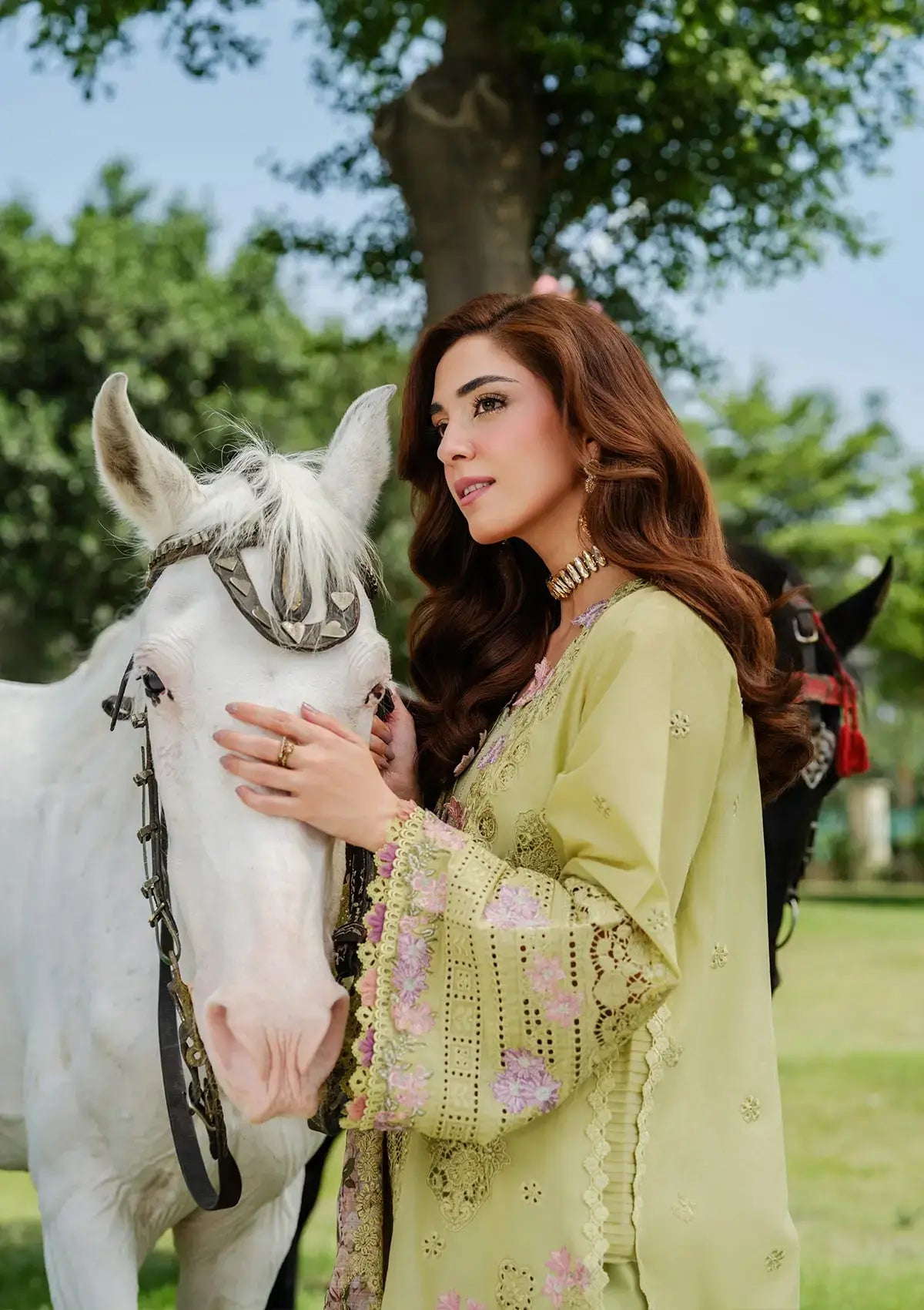 3 Piece Unstitched Heavy Embroidered Chickan Kari Lawn Suit with Four-sided Embroidered Cotton Net Dupatta