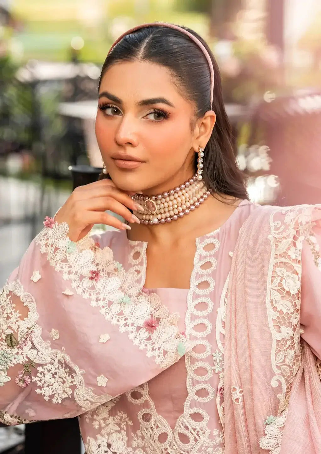 3 Piece Unstitched Heavy Embroidered Chickan Kari Lawn Suit with Four-sided Embroidered Cotton Net Dupatta